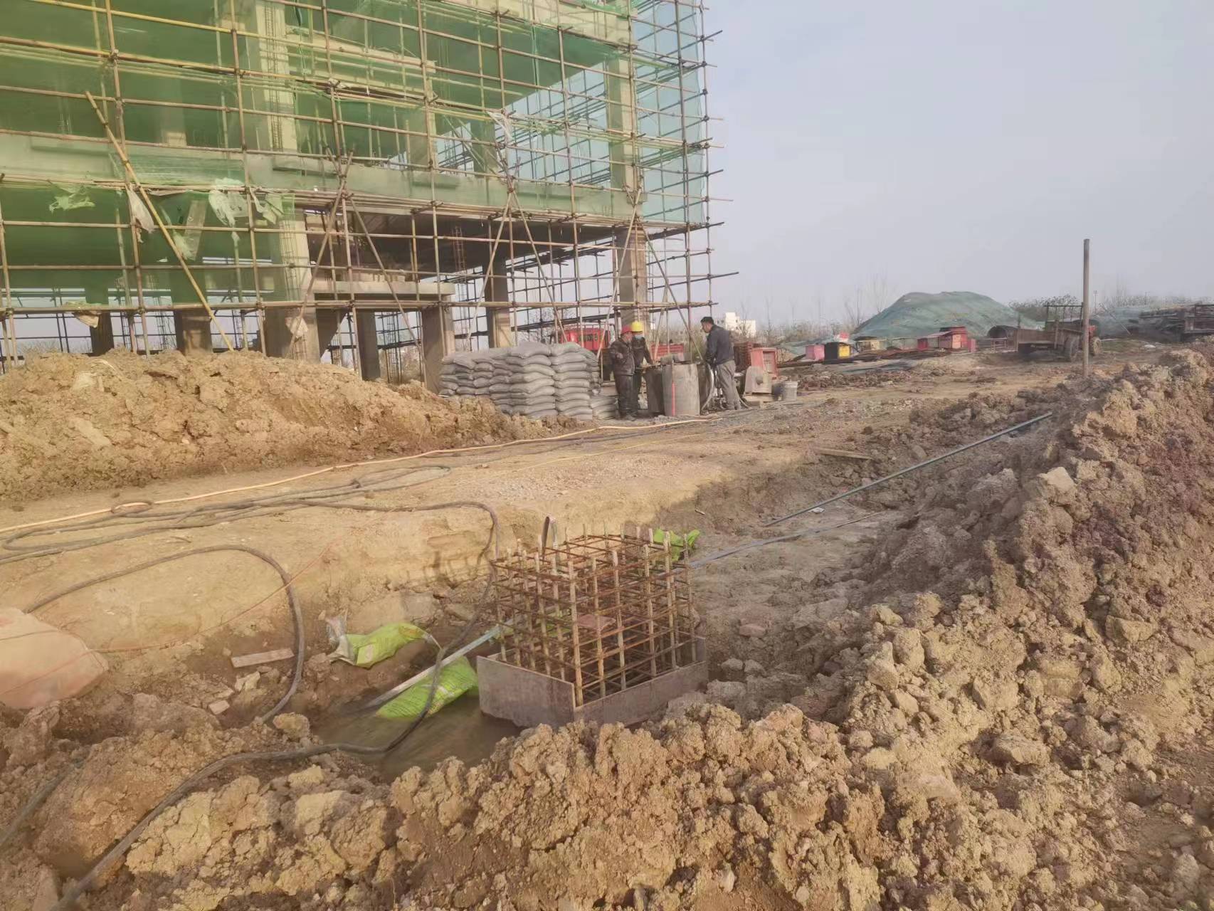 曲阜当桥梁出现裂缝的时候应该及时加固修补